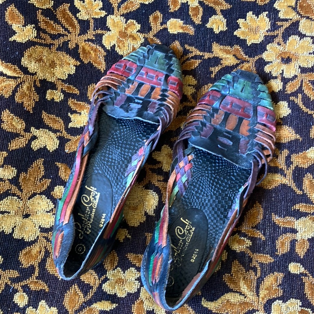 Leather Craft by Premiere Collection multi-color women’s shoes - size 8
